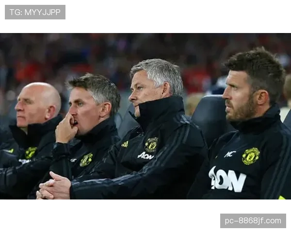 利物浦中场失衡藏不住了：看似运转正常，实则一碰就乱